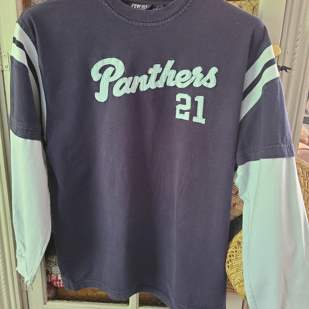 Long-sleeved Athletic Tee